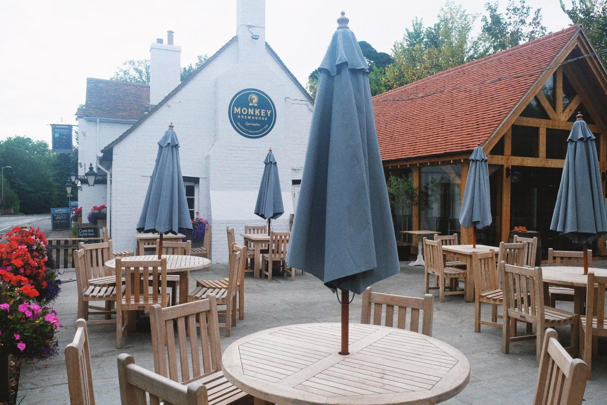 Monkey Brewhouse Hotel Lymington Exterior photo